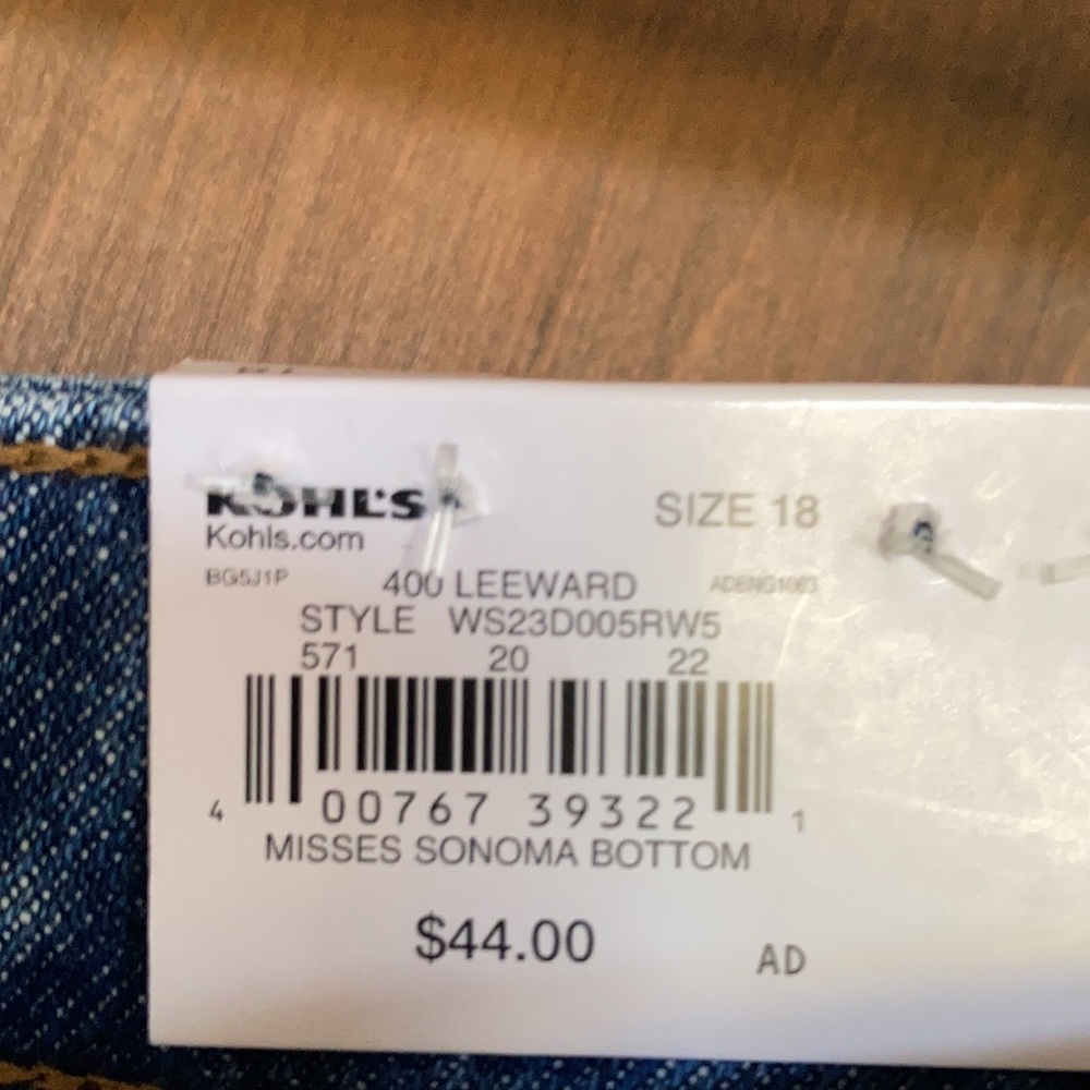 Sonoma jean distressed high rise vintage style jean size 18 - Picture 14 of 17